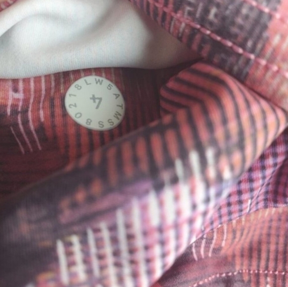 Lululemon Sun Dazed Multi Pink Fast & Free Nulu Tight II Size 4 - Picture 7 of 7